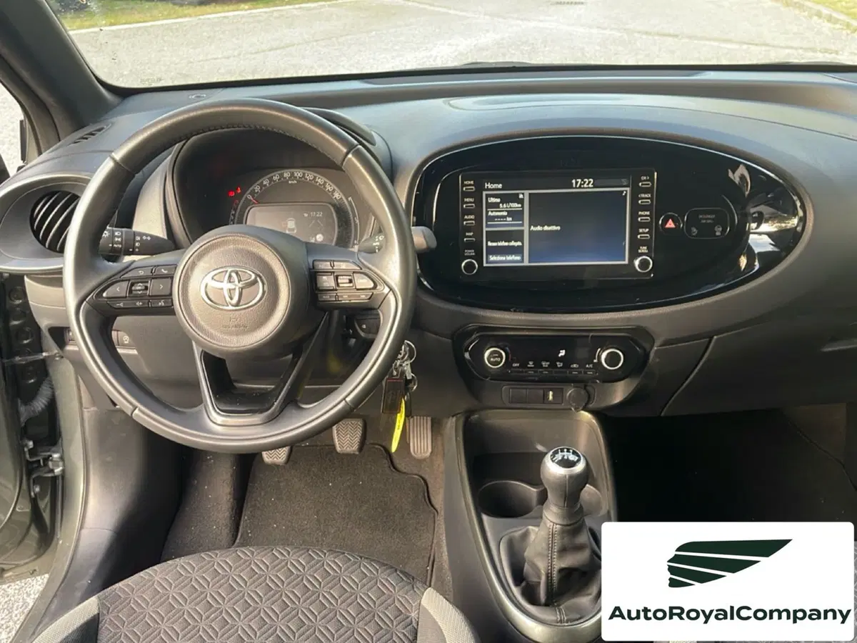 Toyota Aygo X usata a Roma (13)