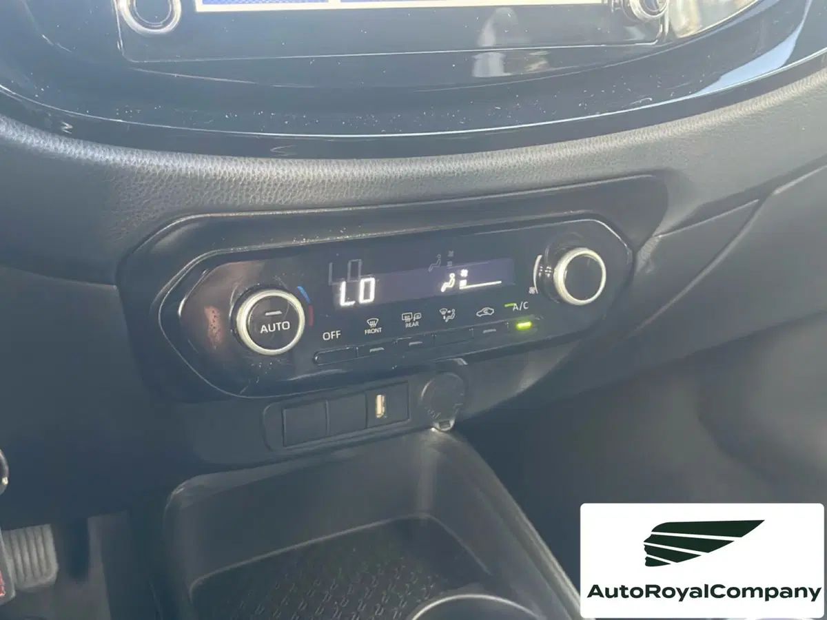 Toyota Aygo X usata a Roma (18)