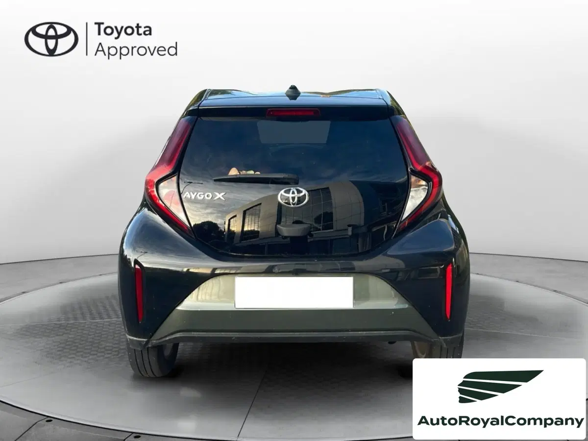 Toyota Aygo X usata a Roma (5)