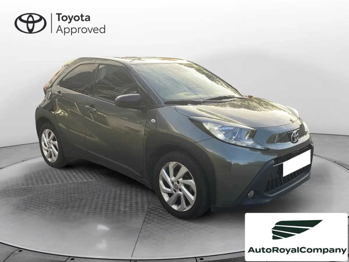 Toyota Aygo X usata a Roma (8)