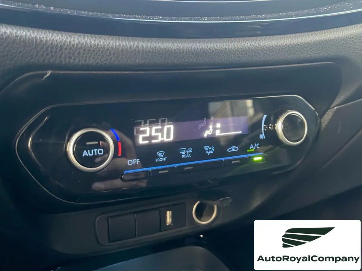 Toyota Aygo X usata a Roma (18)