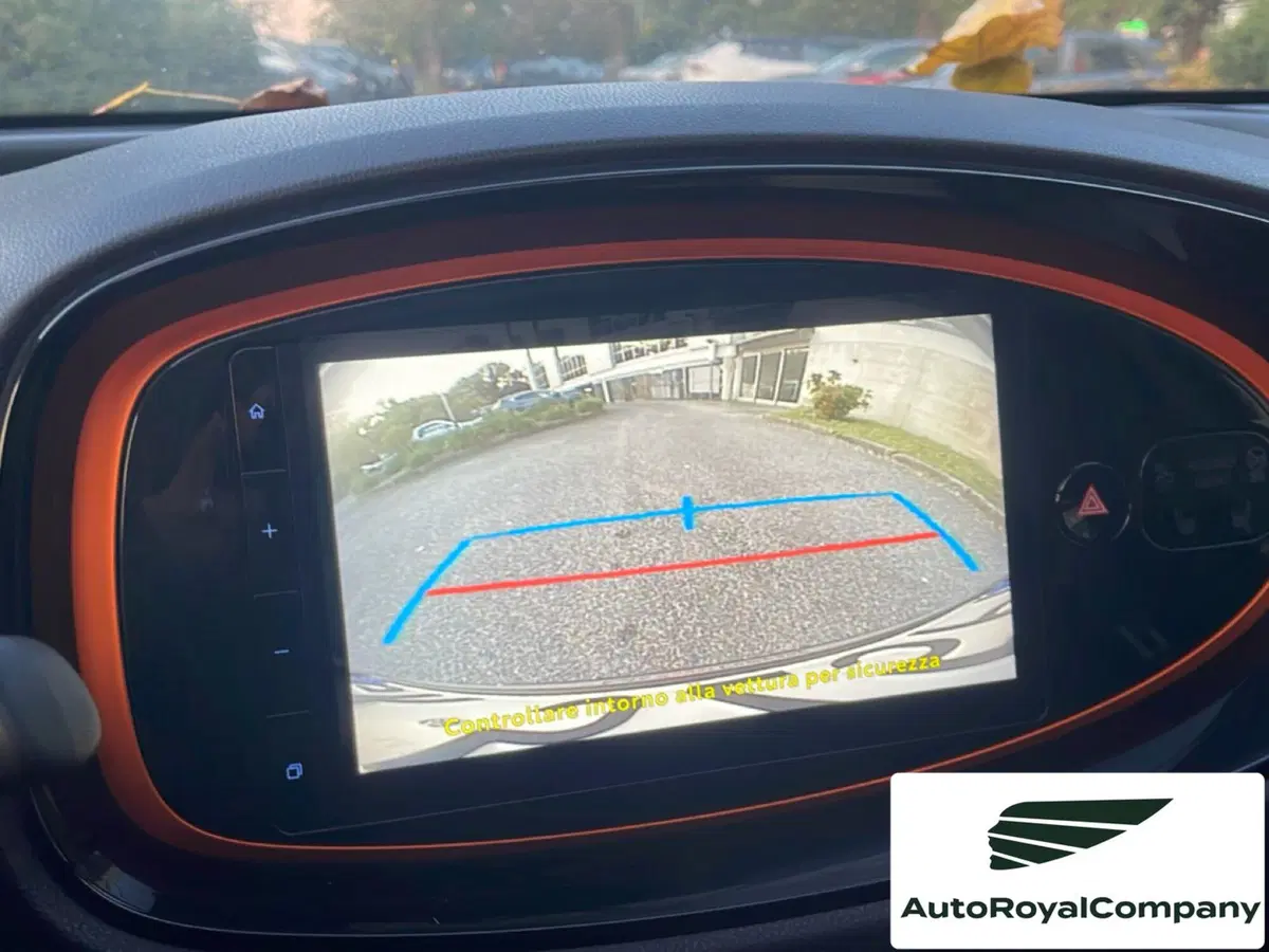 Toyota Aygo X usata a Roma (18)
