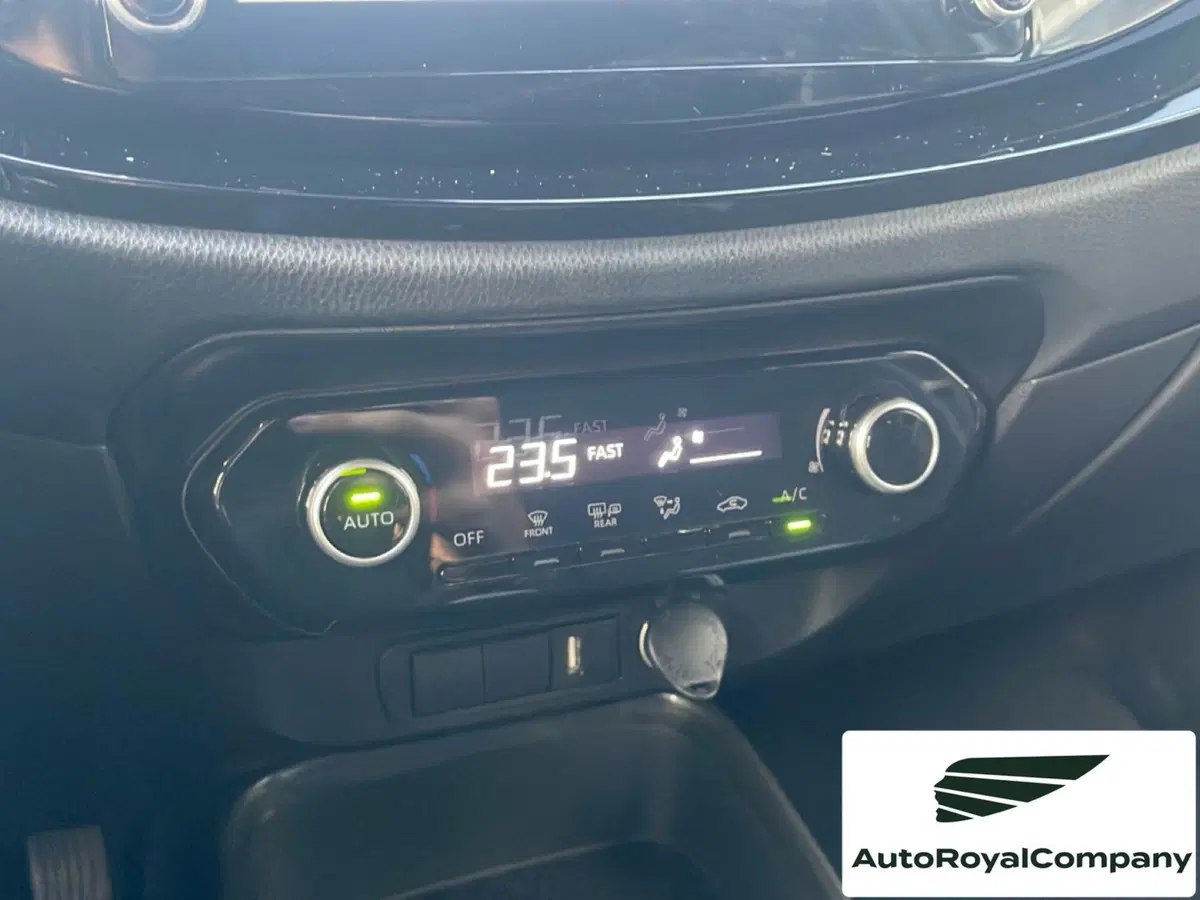Toyota Aygo X usata a Roma (17)