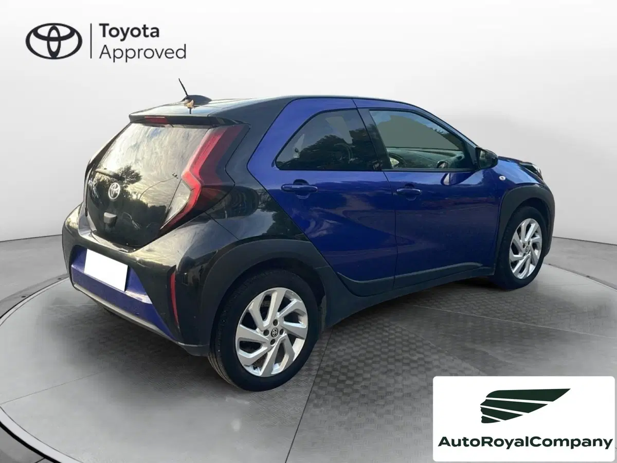 Toyota Aygo X usata a Roma (5)