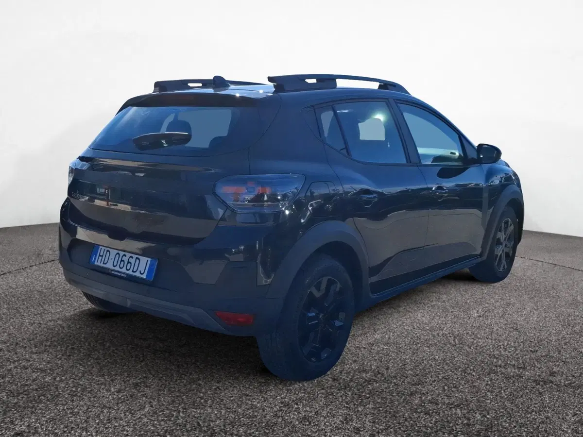 Dacia Sandero Stepway usata a Latina (3)