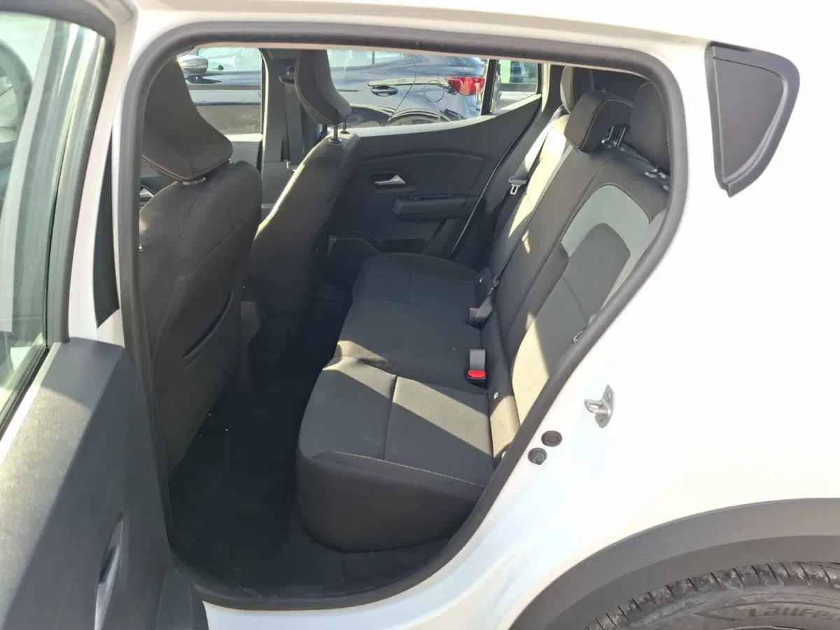 Dacia Sandero Stepway usata a Latina (17)