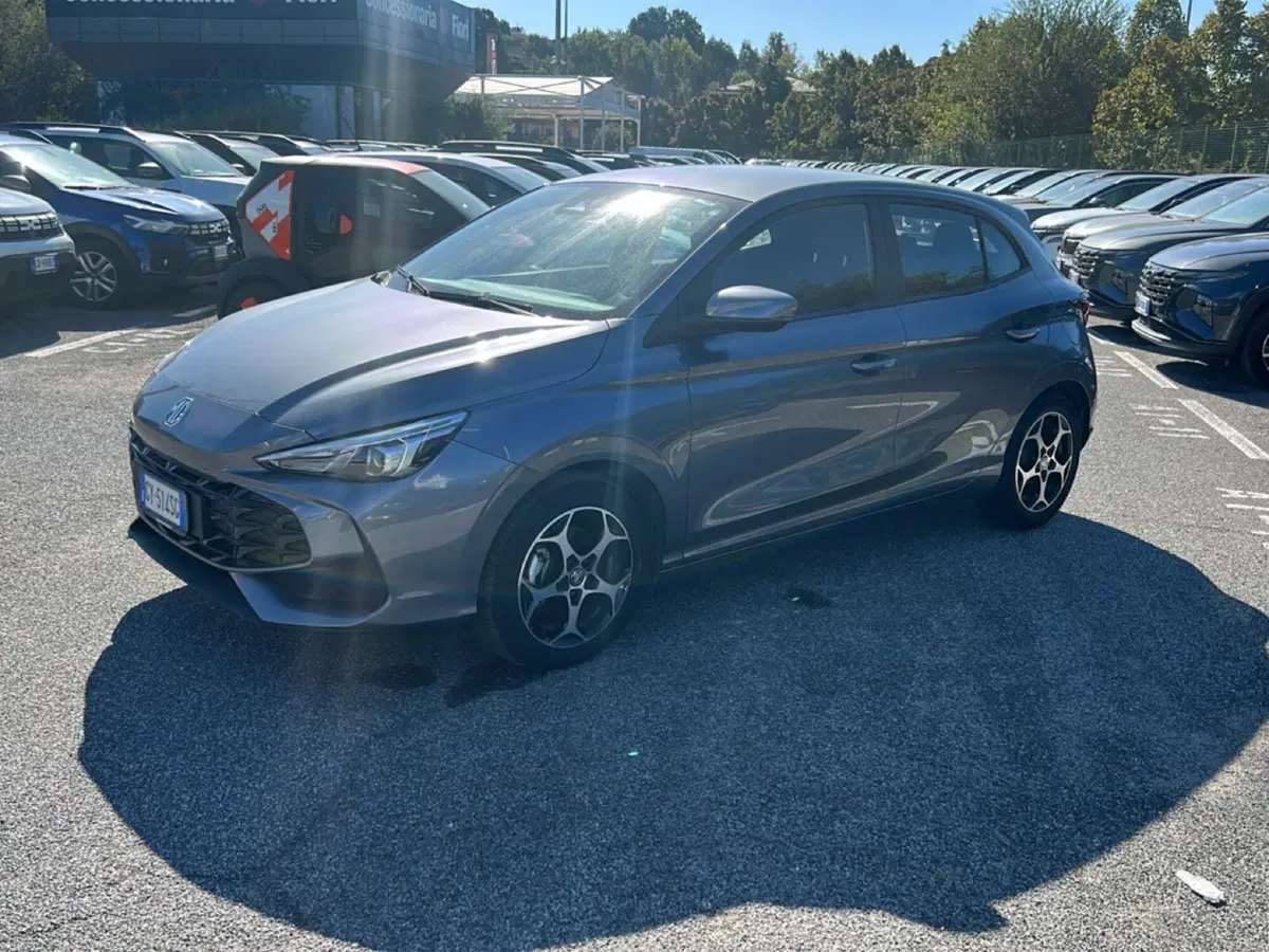 Mg MG3 usata a Roma (8)