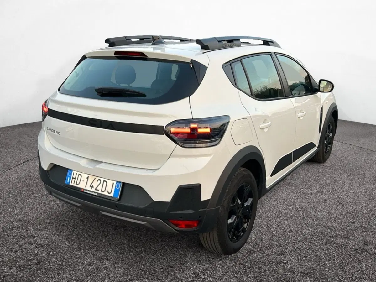 Dacia Sandero Stepway usata a Roma (3)
