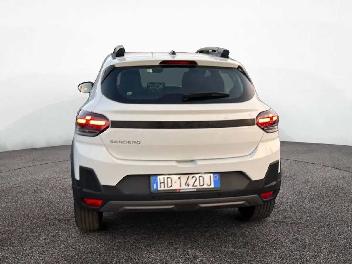 Dacia Sandero Stepway usata a Roma (5)
