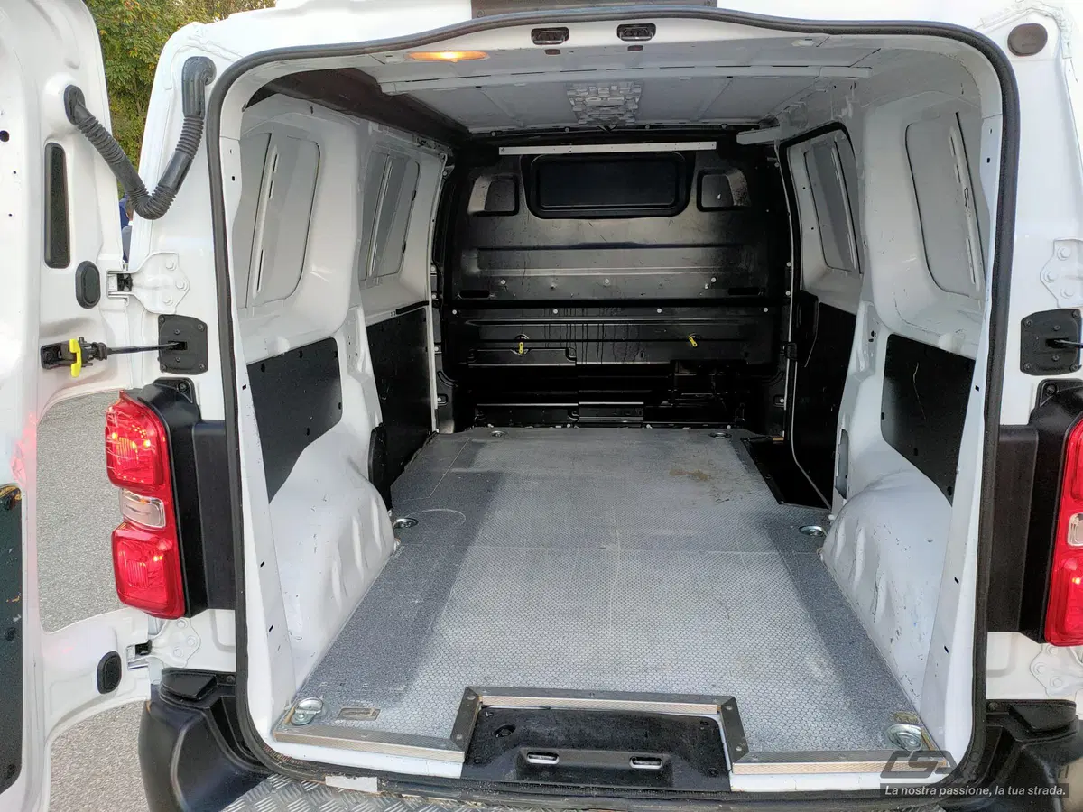 Fiat Scudo Furgone usata a Bologna (9)