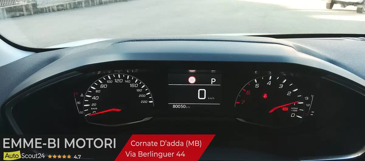 Peugeot 208 usata a Lecco (10)