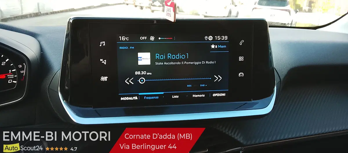 Peugeot 208 usata a Lecco (11)