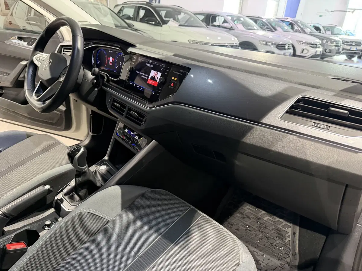Volkswagen Polo usata a Genova (10)