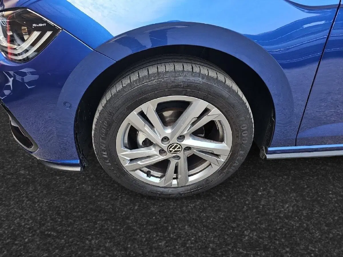 Volkswagen Polo usata a Lecco (11)
