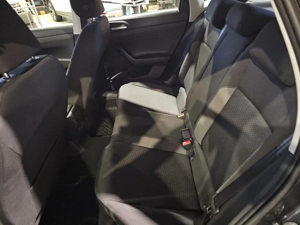 Volkswagen Polo usata a Lecco (10)