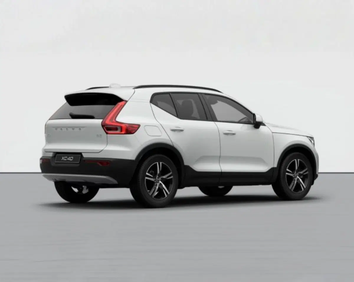 Volvo XC40 nuova a Treviso (6)