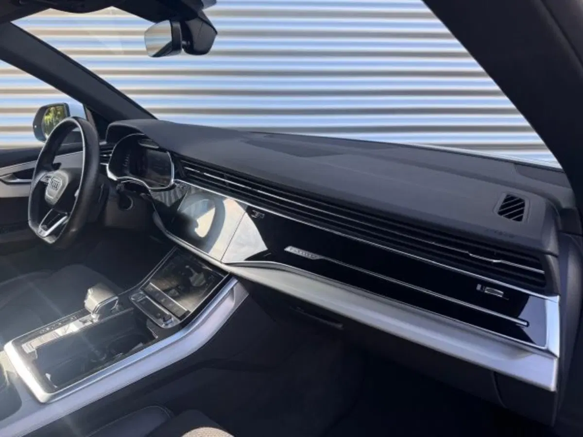 Audi Q8 usata a Treviso (3)