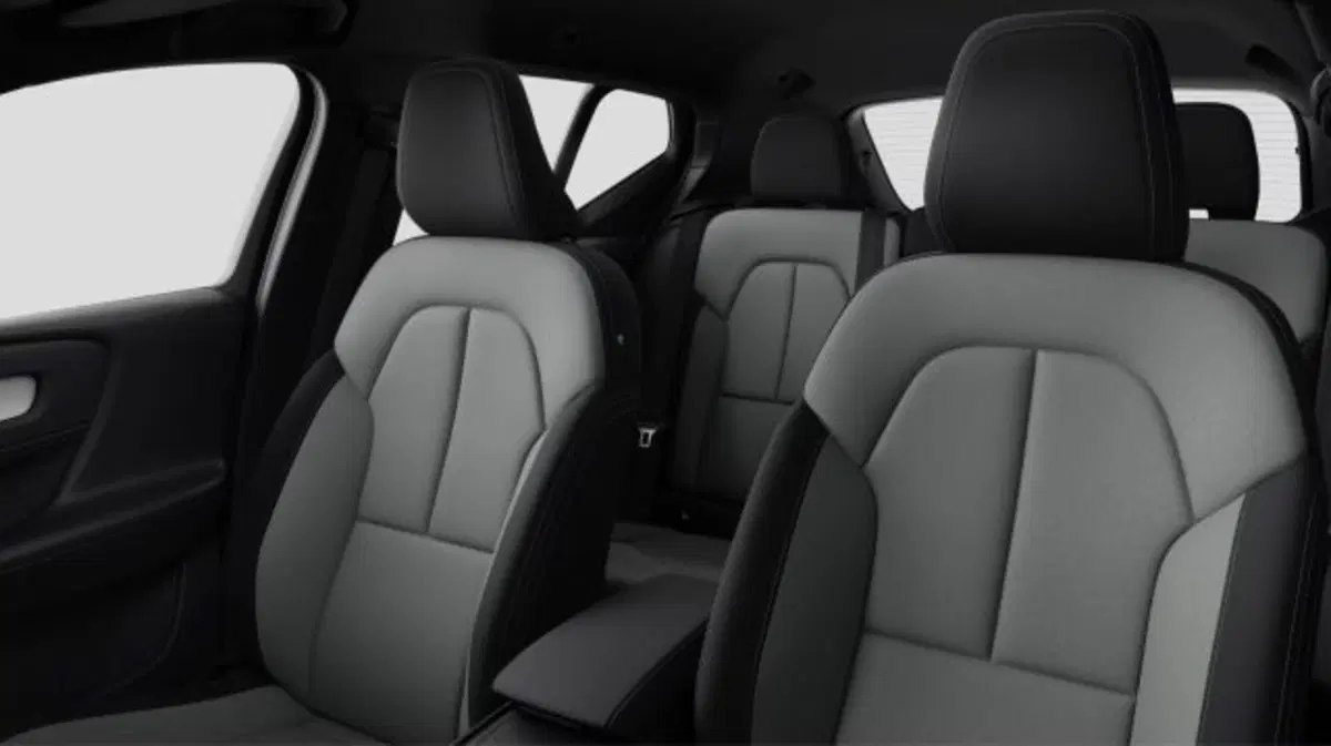 Volvo XC40 nuova a Treviso (11)