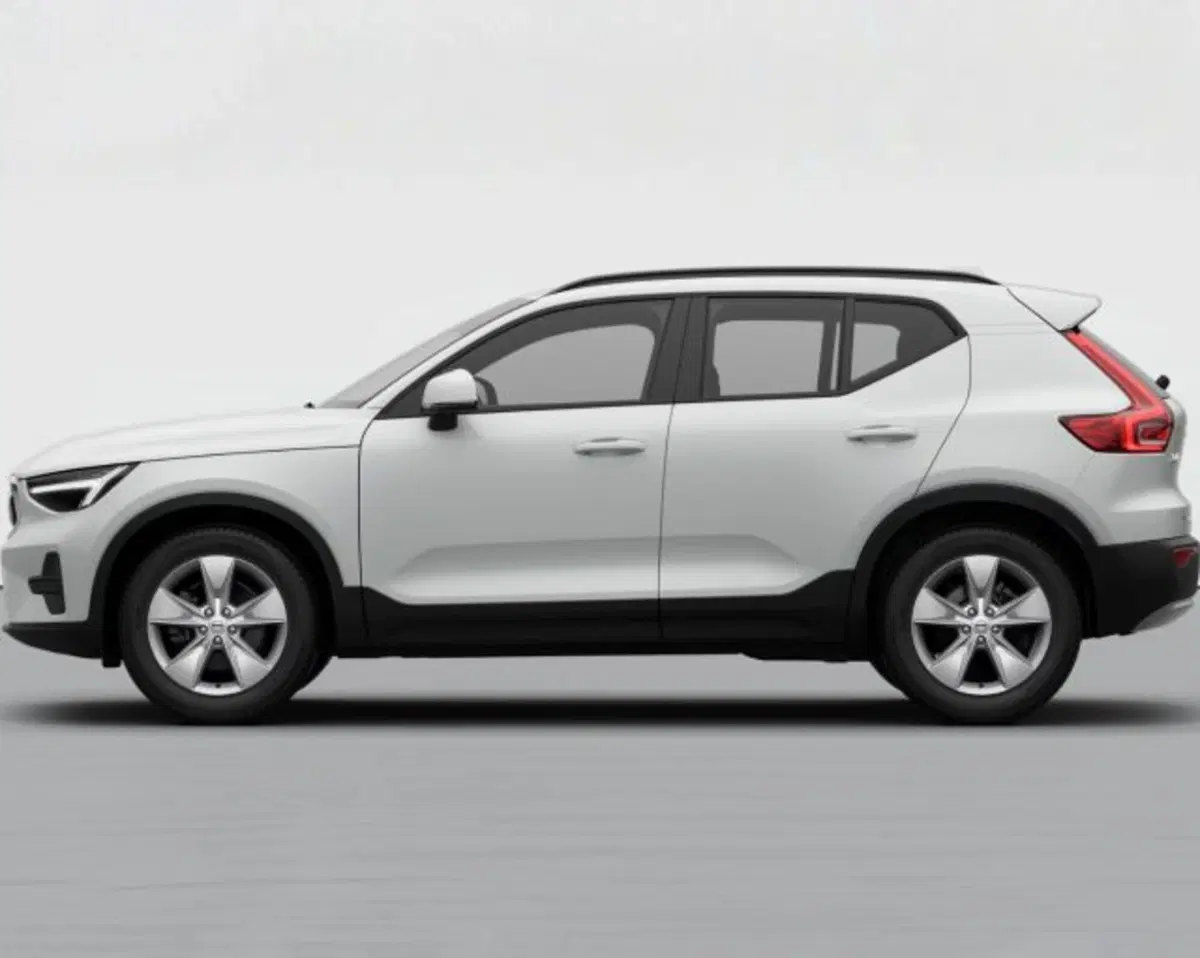 Volvo XC40 nuova a Treviso (2)