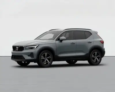 Volvo XC40 2.0 b3 Core auto nuova a Conegliano