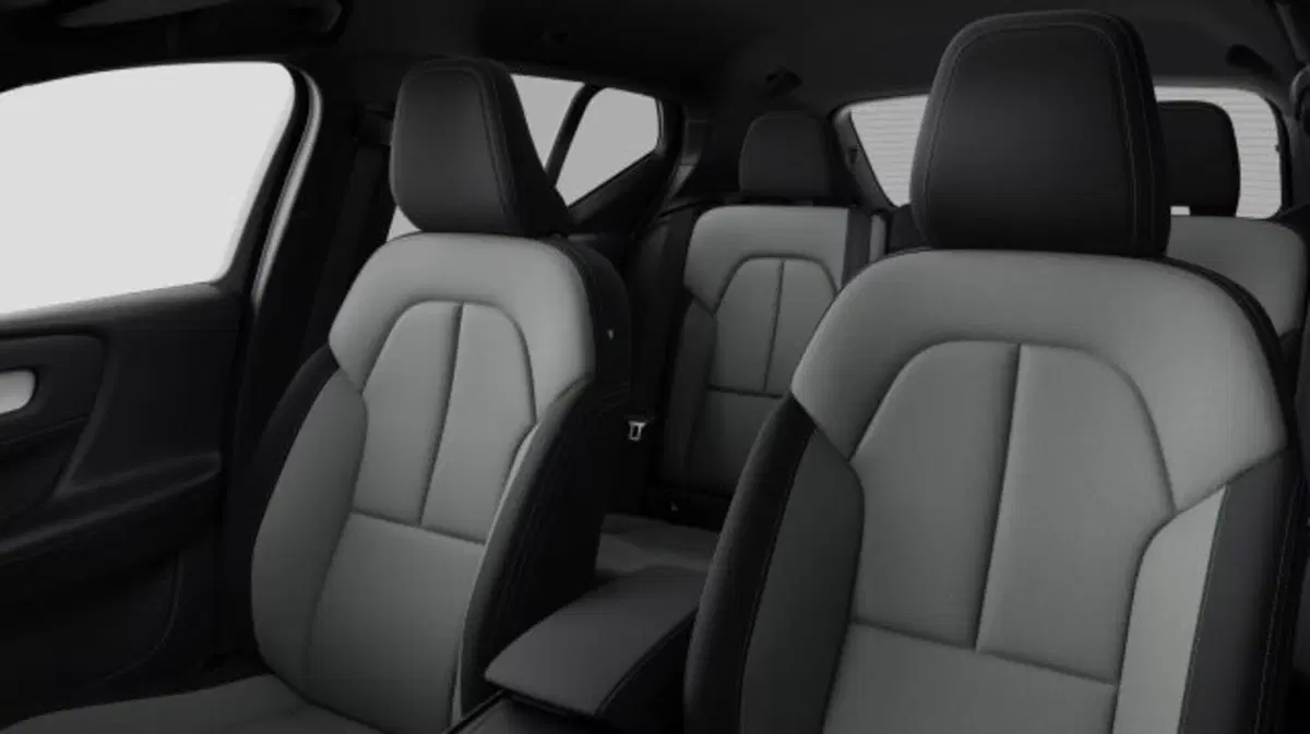 Volvo XC40 nuova a Treviso (10)