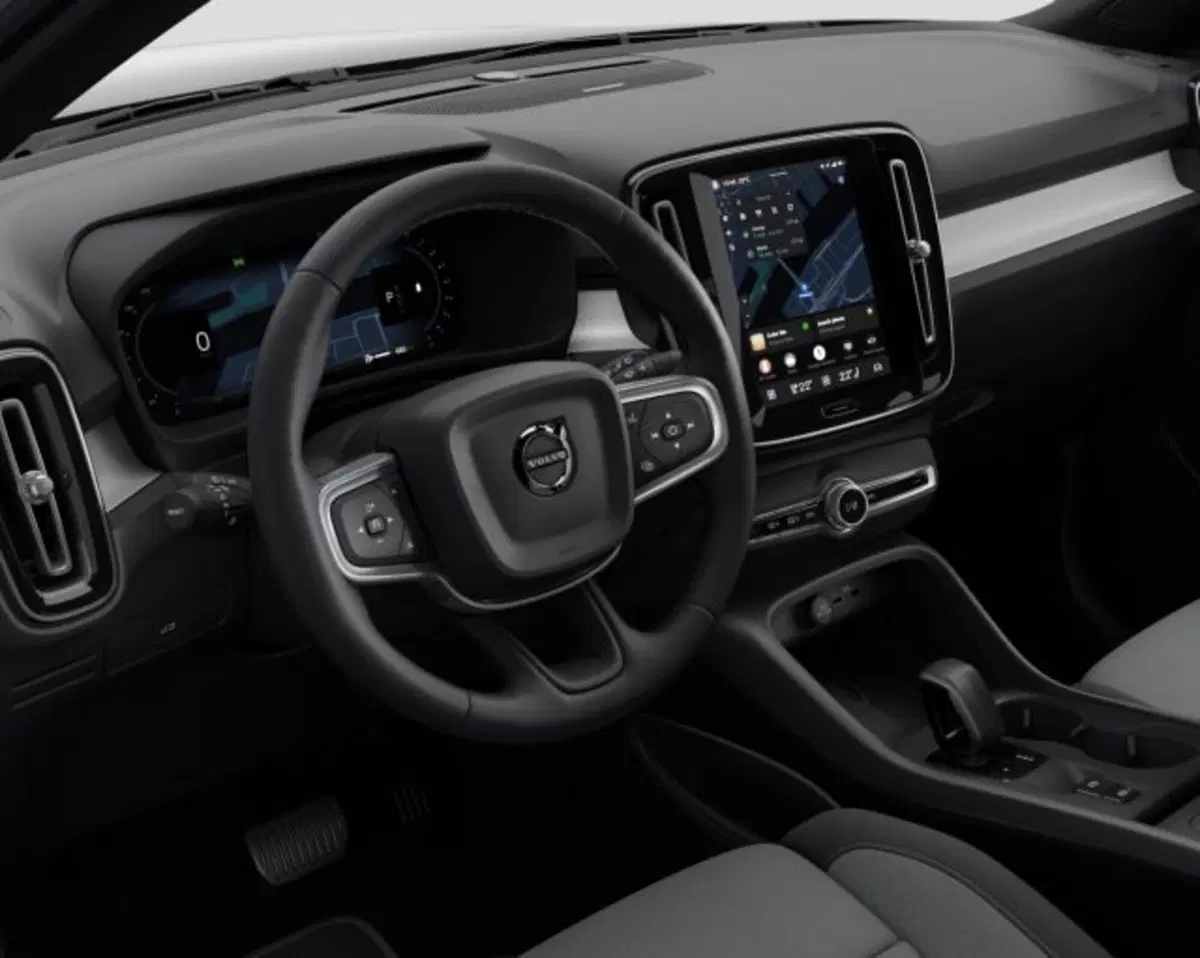 Volvo XC40 nuova a Treviso (7)