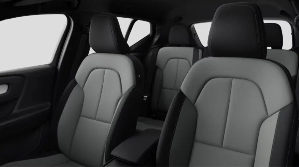 Volvo XC40 nuova a Treviso (11)