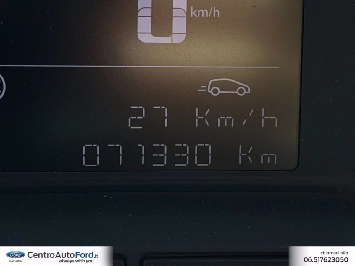 Opel Crossland X usata a Roma (16)