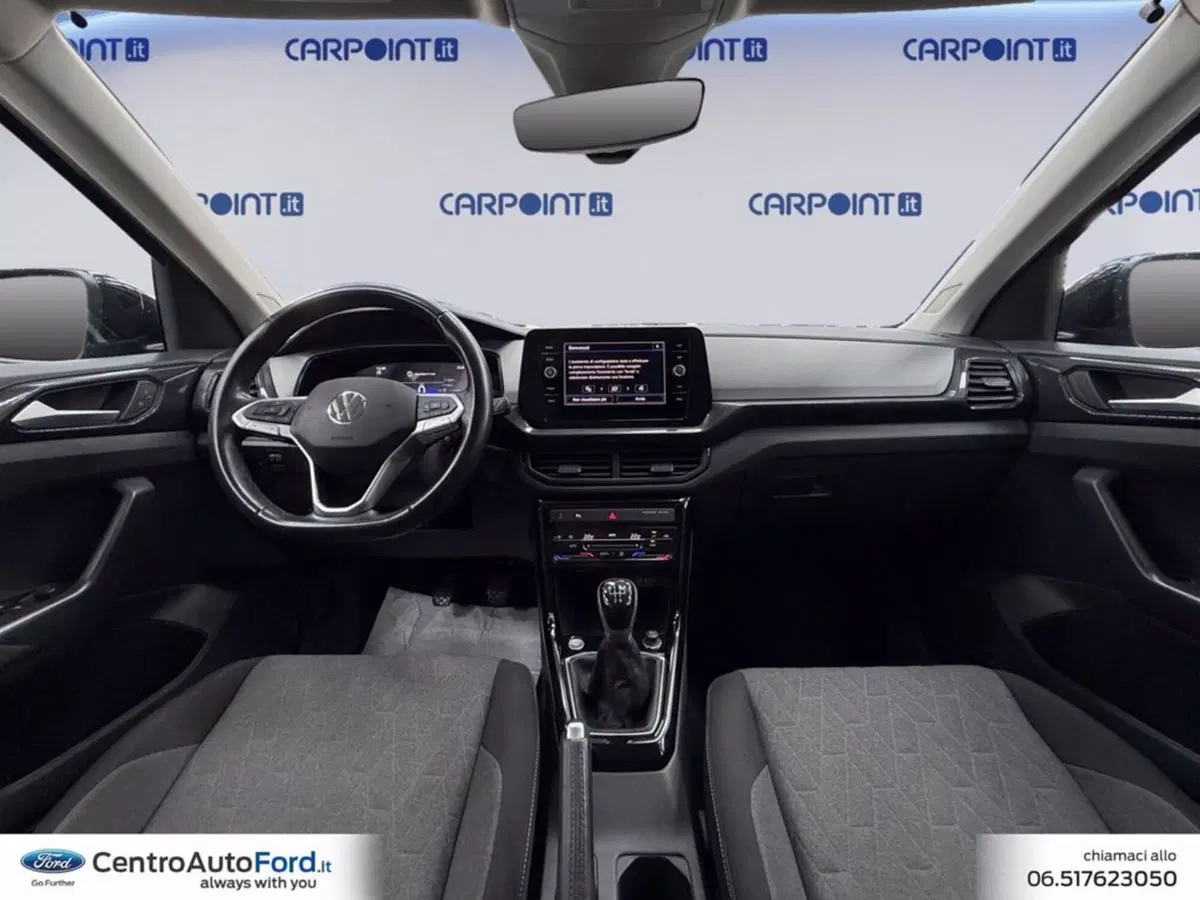 Volkswagen T-Cross usata a Roma (10)