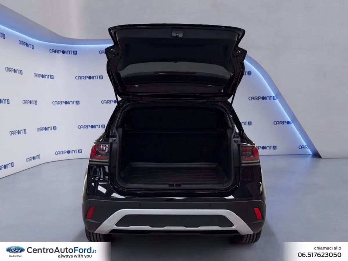 Volkswagen T-Cross usata a Roma (17)