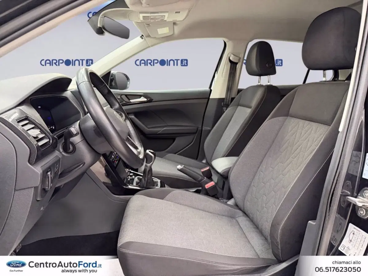 Volkswagen T-Cross usata a Roma (9)