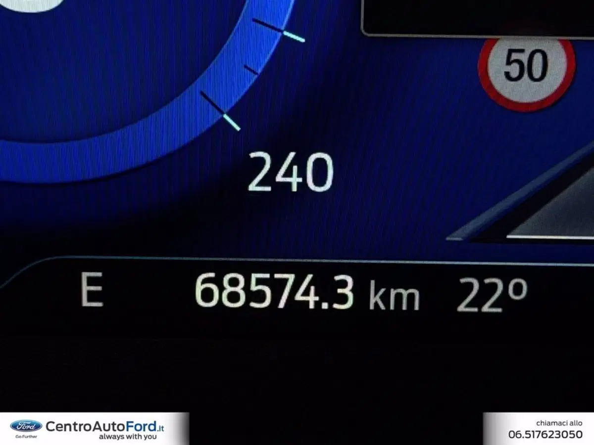 Ford Kuga usata a Roma (16)