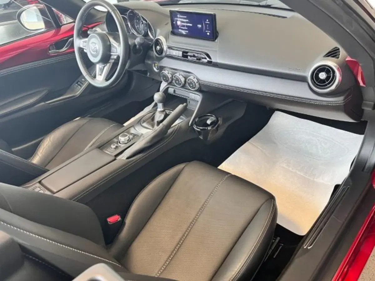 Mazda MX-5 usata a Cuneo (14)