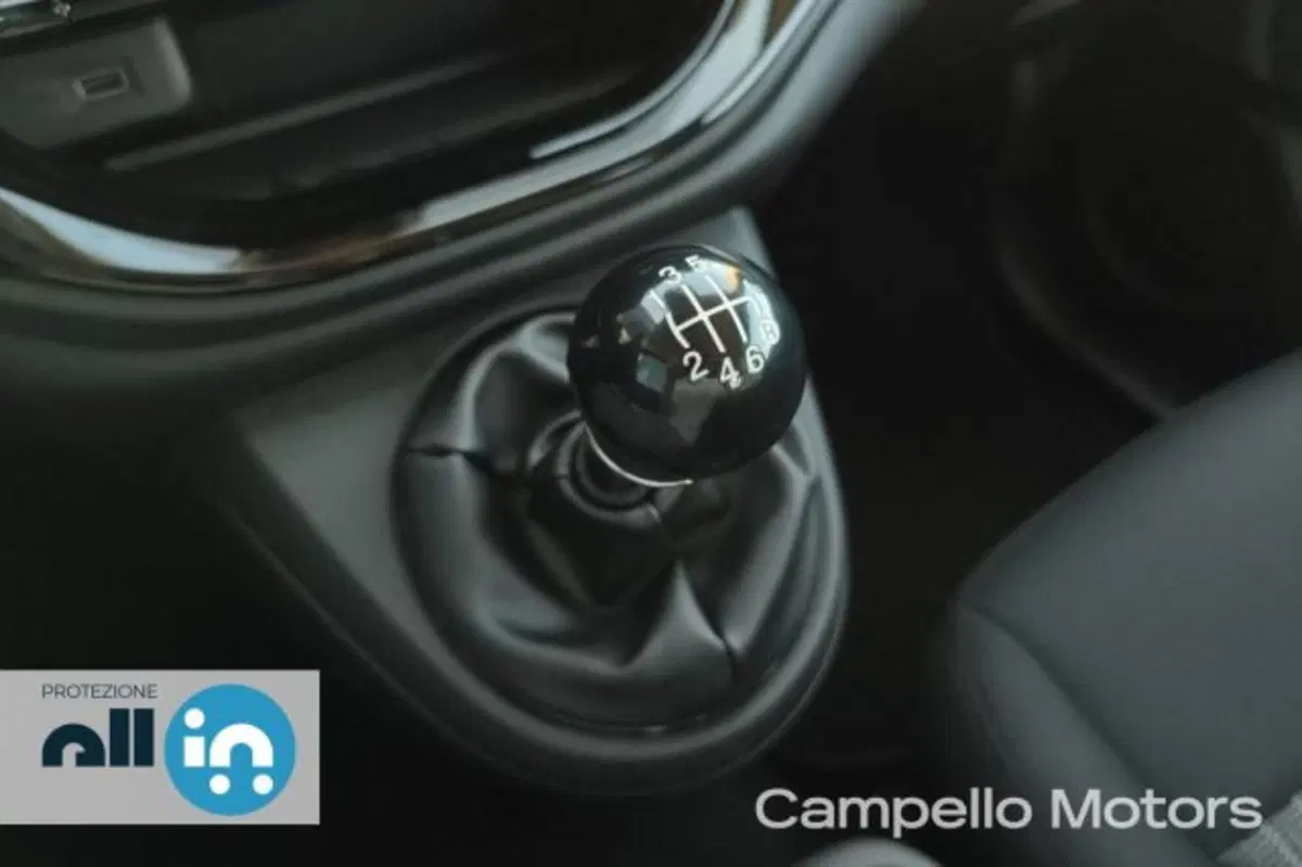 Fiat 500 nuova a Venezia (12)