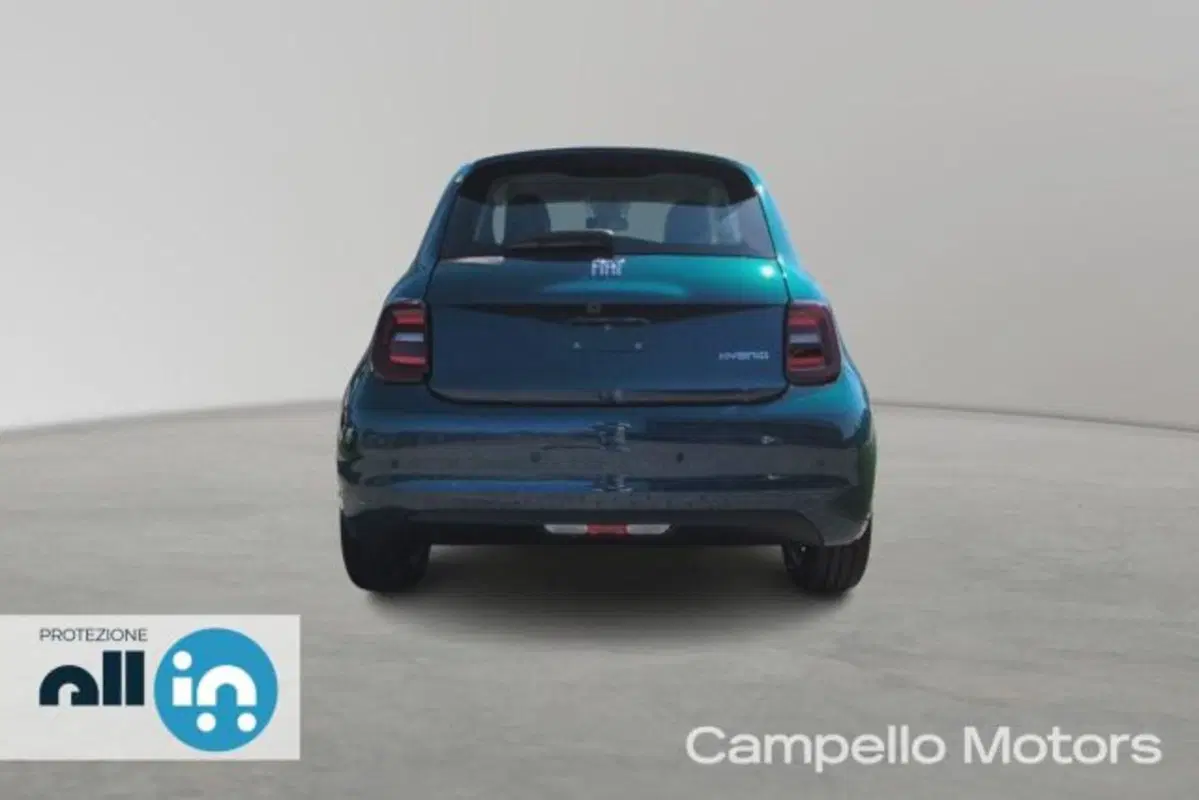 Fiat 500 nuova a Venezia (4)
