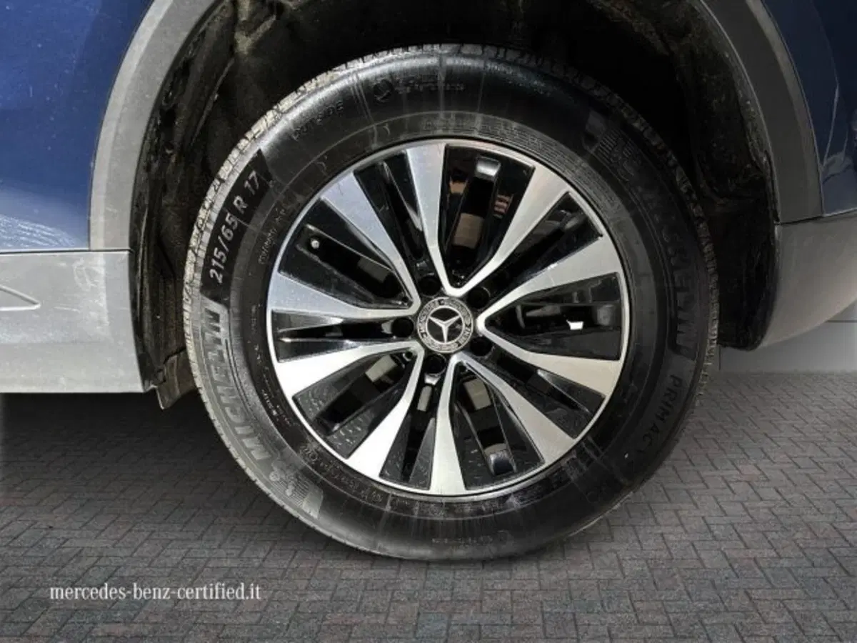 Mercedes-Benz GLA SUV usata a Bologna (17)