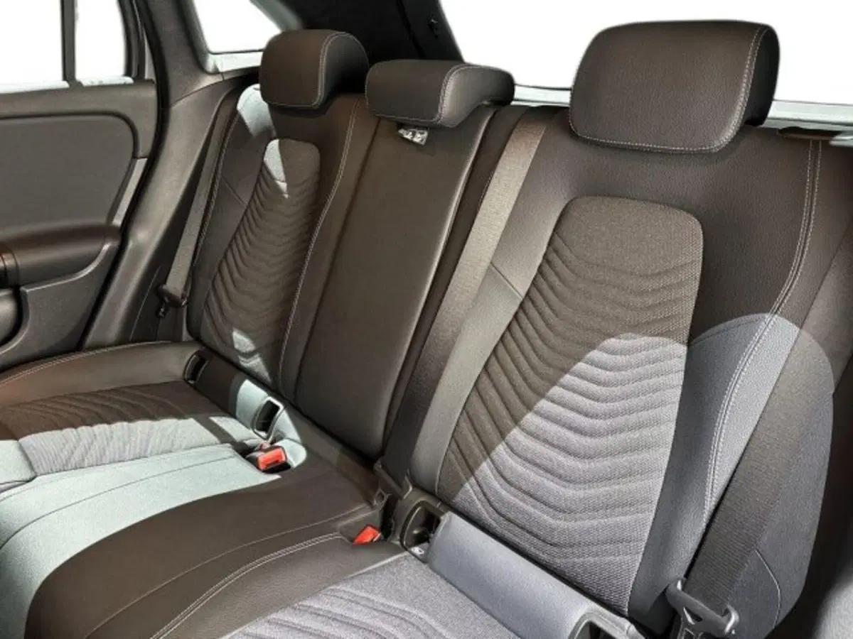 Mercedes-Benz GLA SUV usata a Bologna (16)