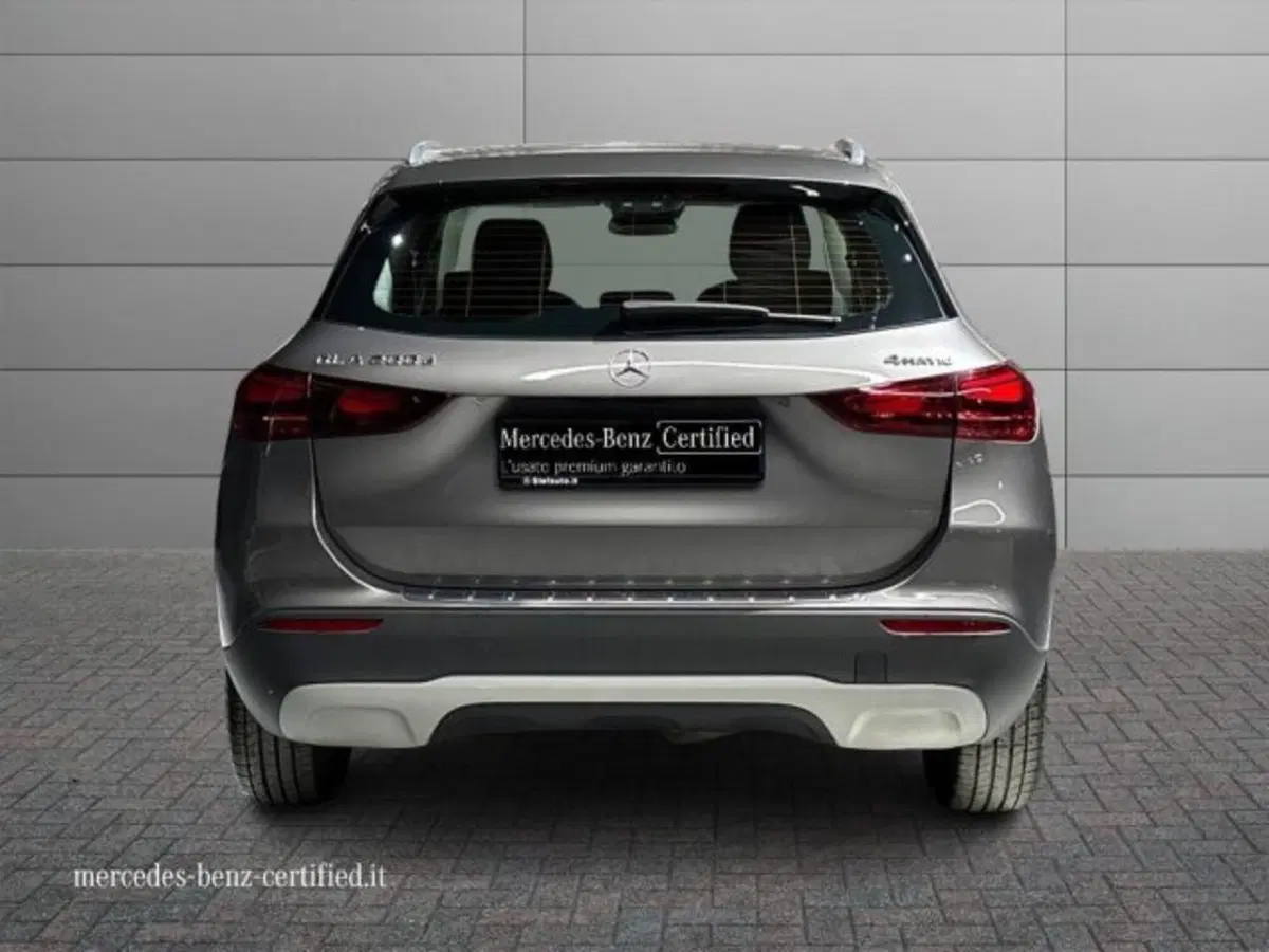 Mercedes-Benz GLA SUV usata a Bologna (4)