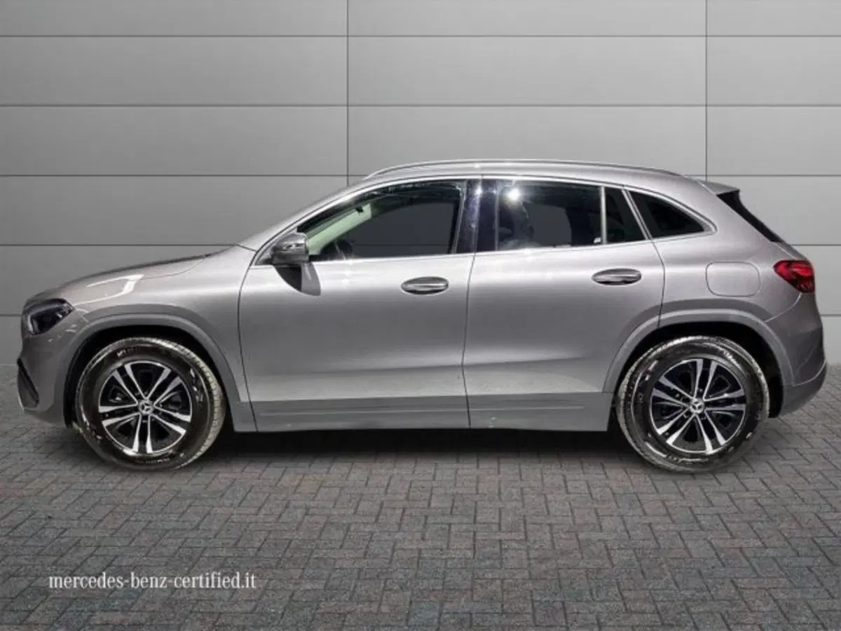 Mercedes-Benz GLA SUV usata a Bologna (6)