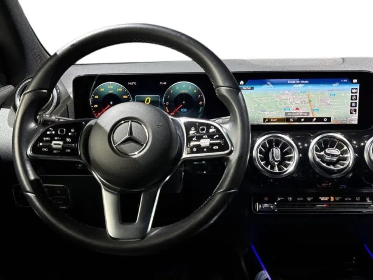 Mercedes-Benz GLA SUV usata a Bologna (11)