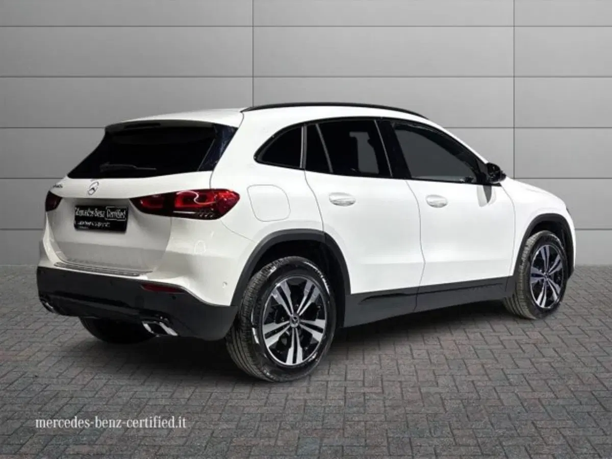 Mercedes-Benz GLA SUV usata a Bologna (2)