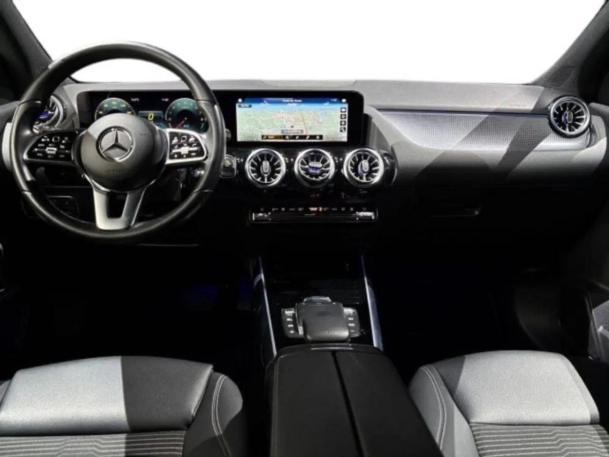 Mercedes-Benz GLA SUV usata a Bologna (9)