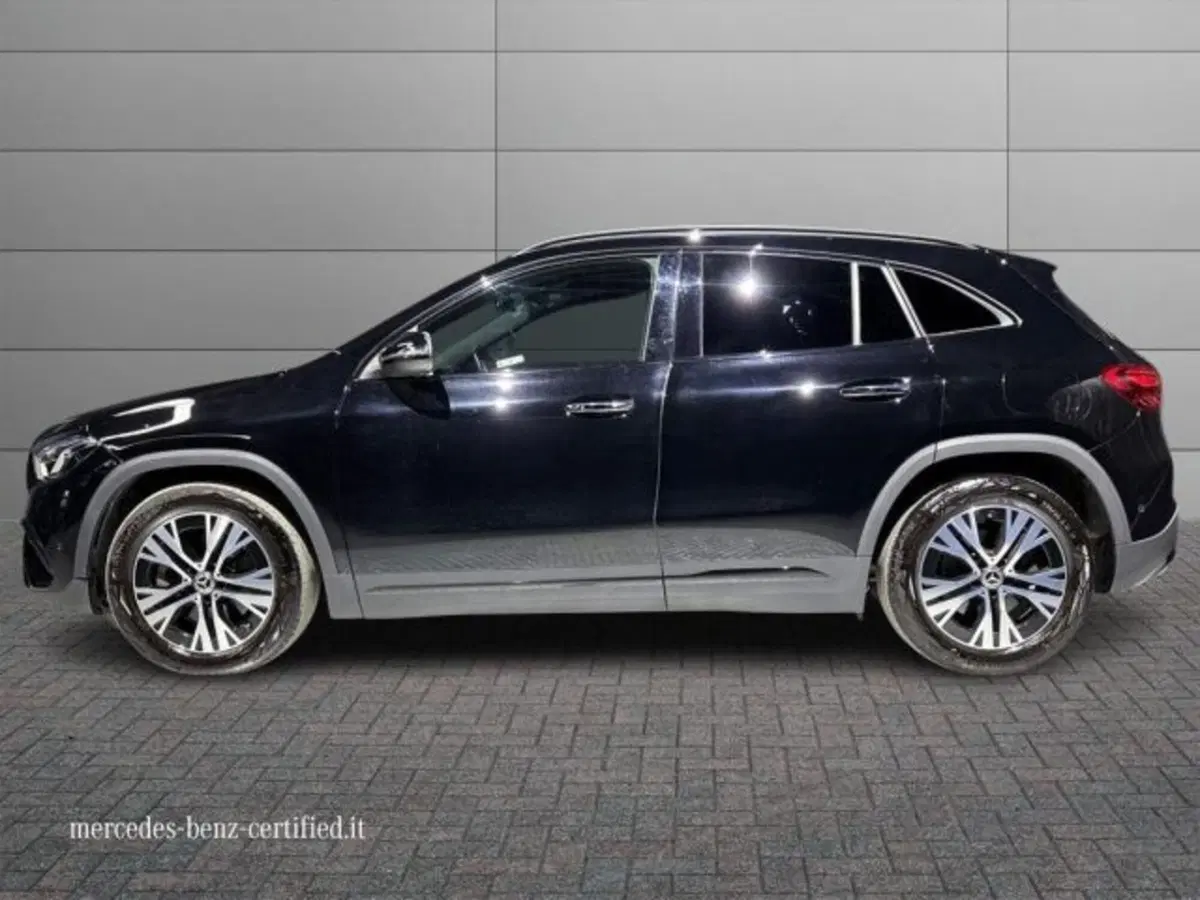 Mercedes-Benz GLA SUV usata a Bologna (6)