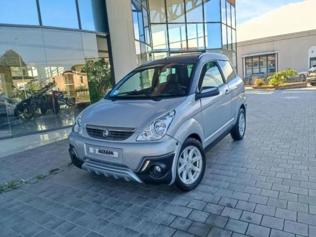Aixam Crossover 400 usata a Pisa