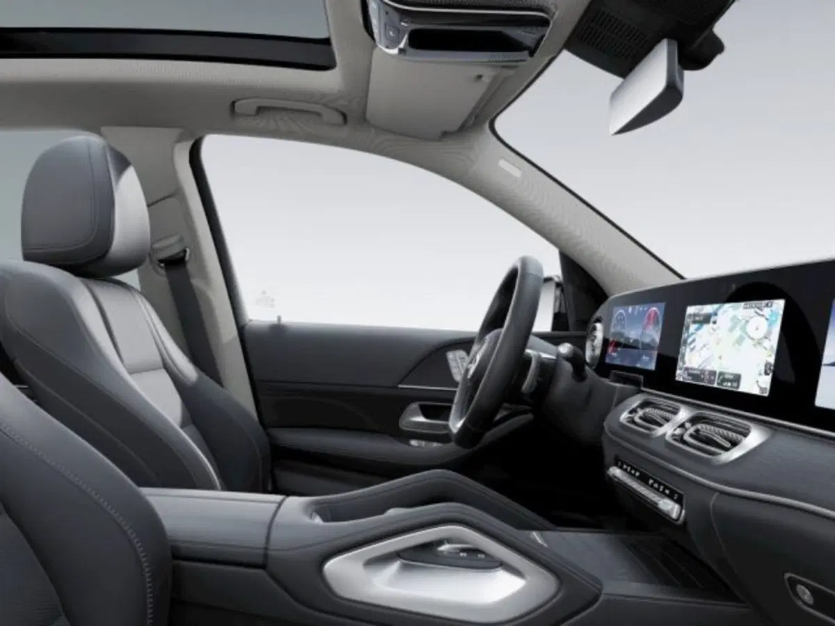 Mercedes-Benz GLE SUV nuova a Verona (7)
