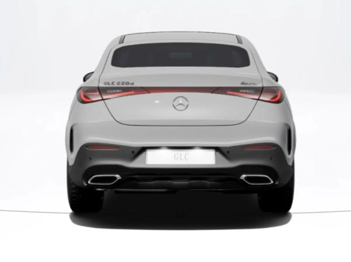 Mercedes-Benz GLC nuova a Verona (4)