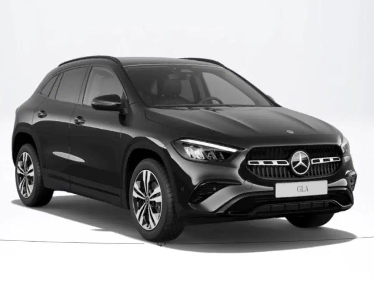 Mercedes-Benz GLA SUV nuova a Verona