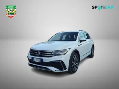 Volkswagen Tiguan 1.5 TSI 150 CV DSG ACT R-Line del 2023 usata a San Giorgio a Liri