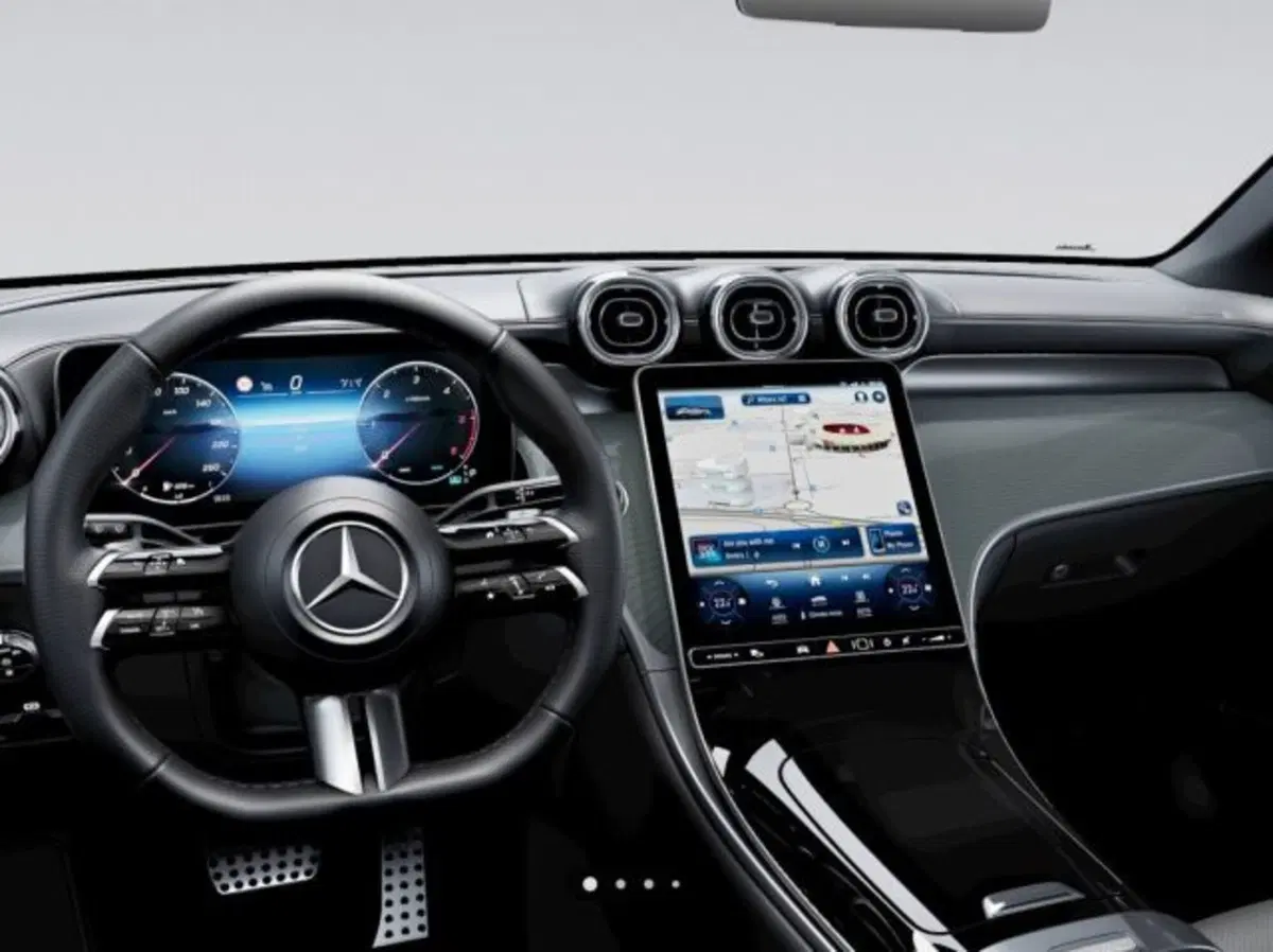 Mercedes-Benz GLC nuova a Verona (8)