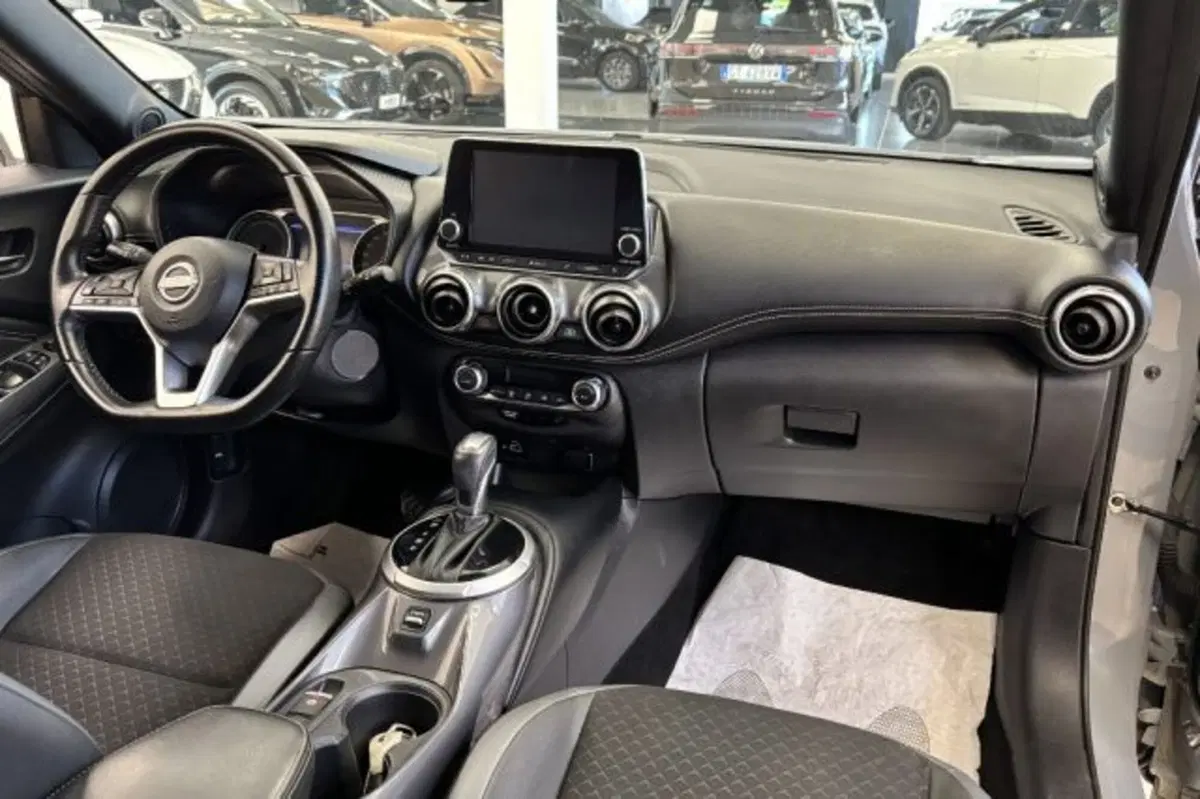 Nissan Juke usata a Latina (9)